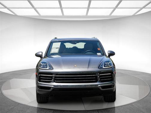 2021 Porsche Cayenne Base