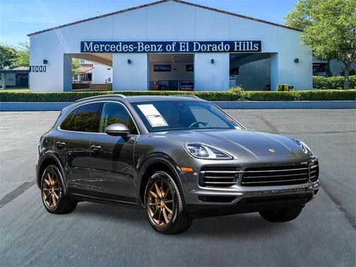 2021 Porsche Cayenne Base