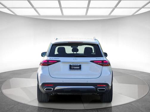 2025 Mercedes-Benz GLE 450e 4MATIC