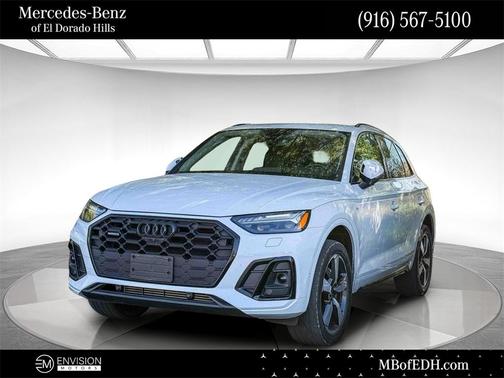 2022 Audi Q5 45 S line Prestige