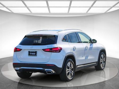 2025 Mercedes-Benz GLA 250 Base 4MATIC