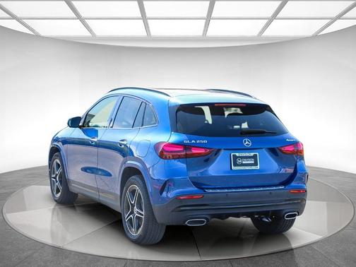 2025 Mercedes-Benz GLA 250 Base 4MATIC