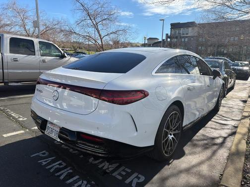 2025 Mercedes-Benz EQS 450+ Base