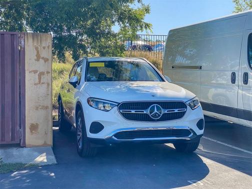 2025 Mercedes-Benz GLC 300 Base 4MATIC