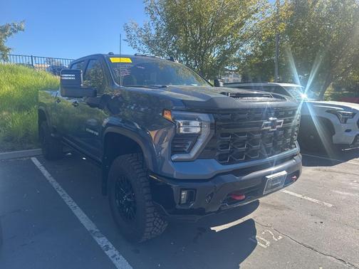 2024 Chevrolet Silverado 2500 ZR2