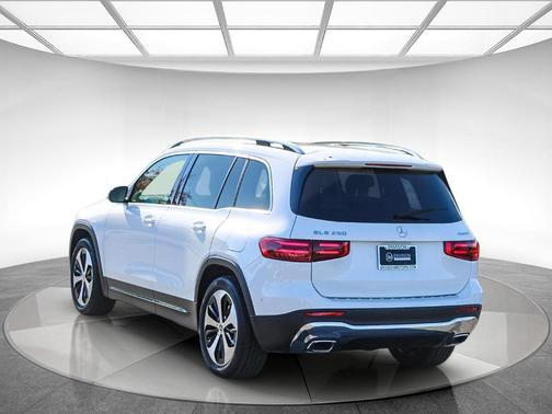 2025 Mercedes-Benz GLB 250 Base 4MATIC