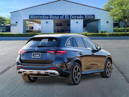 2025 Mercedes-Benz GLC 350e Base 4MATIC