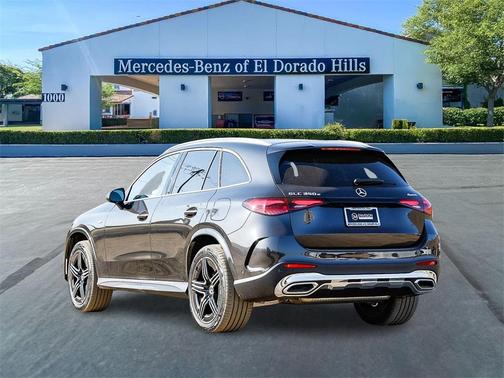 2025 Mercedes-Benz GLC 350e Base 4MATIC