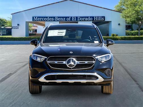 2025 Mercedes-Benz GLC 300 Base