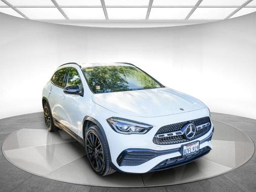 Polar White 2022 Mercedes-Benz GLA 250 Base