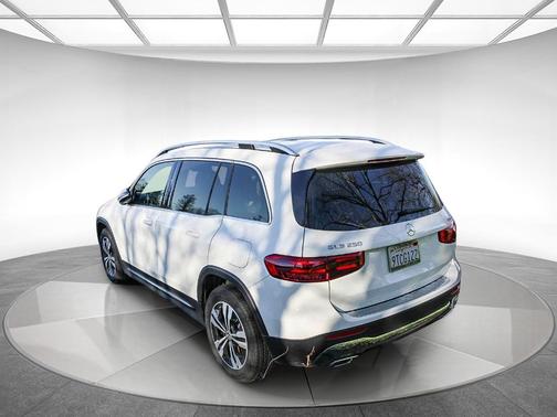 2025 Mercedes-Benz GLB 250 Base 4MATIC