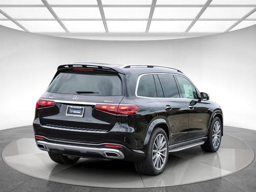 2026 Mercedes-Benz GLS 450 4MATIC
