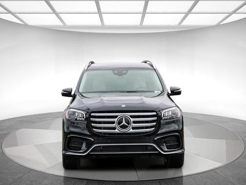 2026 Mercedes-Benz GLS 450 4MATIC