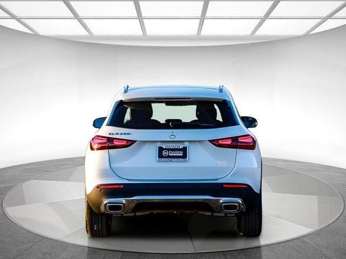 2026 Mercedes-Benz GLA 250 Base