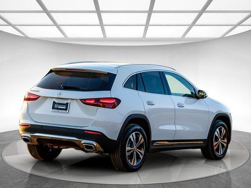 2026 Mercedes-Benz GLA 250 Base