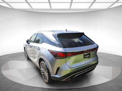 2024 Lexus RX 450h+ Luxury