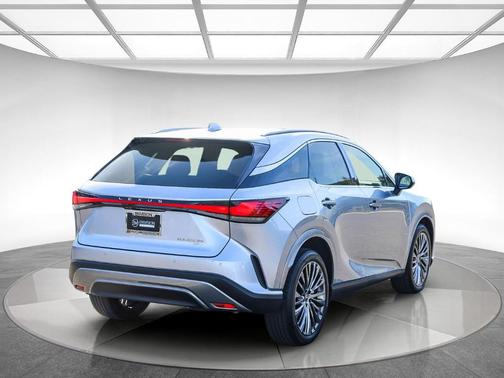 2024 Lexus RX 450h+ Luxury