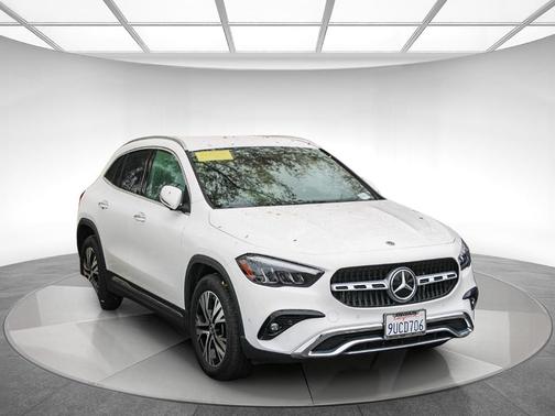 2025 Mercedes-Benz GLA 250 Base 4MATIC
