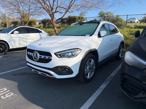 2023 Mercedes-Benz GLA 250 Base 4MATIC