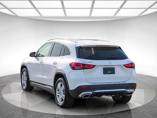 2023 Mercedes-Benz GLA 250 Base 4MATIC