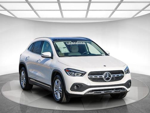 2023 Mercedes-Benz GLA 250 Base 4MATIC
