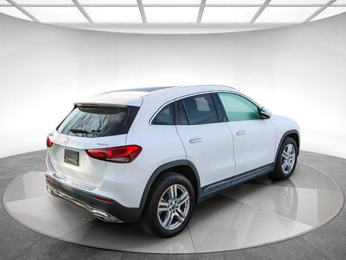 2023 Mercedes-Benz GLA 250 Base 4MATIC