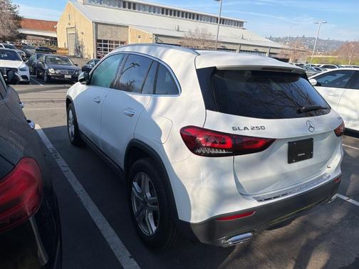 2023 Mercedes-Benz GLA 250 Base 4MATIC