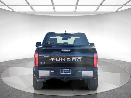2024 Toyota Tundra Hybrid Capstone