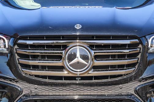 2024 Mercedes-Benz GLS 450 4MATIC