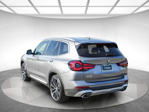 Gray Metallic 2024 BMW X3 xDrive30i