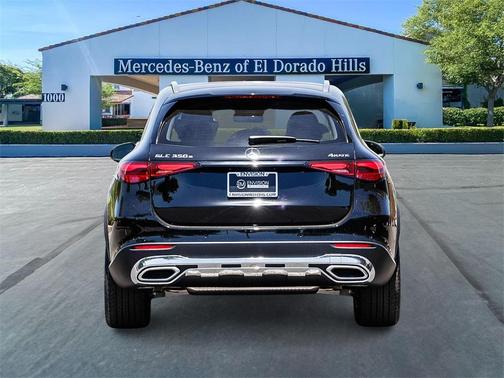 2025 Mercedes-Benz GLC 350e Base 4MATIC