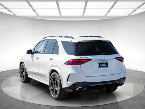 Moon 2026 Mercedes-Benz GLE 350 Base 4MATIC