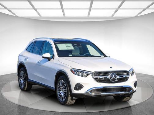 2026 Mercedes-Benz GLC 300 Base 4MATIC