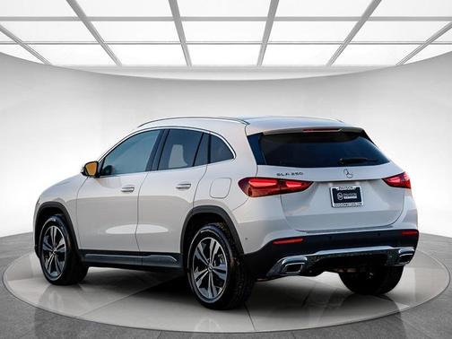 2026 Mercedes-Benz GLA 250 Base