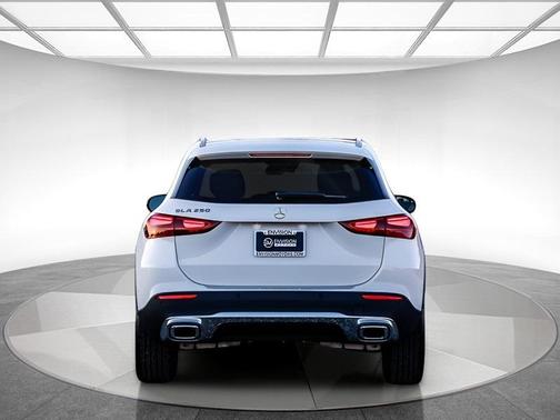 2026 Mercedes-Benz GLA 250 Base