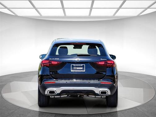 2025 Mercedes-Benz GLA 250 Base 4MATIC
