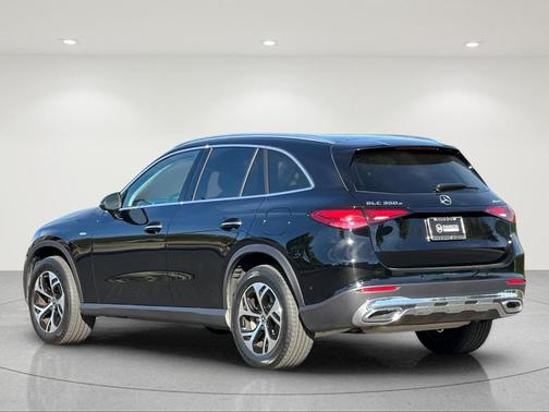 Black 2025 Mercedes-Benz GLC 350e Base 4MATIC