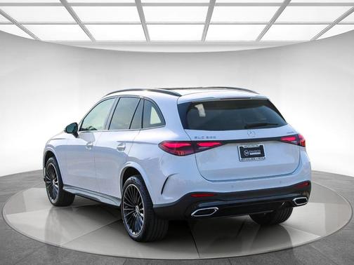 2026 Mercedes-Benz GLC 300 Base 4MATIC
