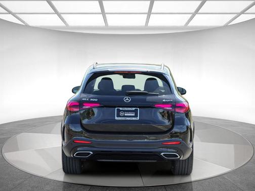 2026 Mercedes-Benz GLC 300 Base 4MATIC