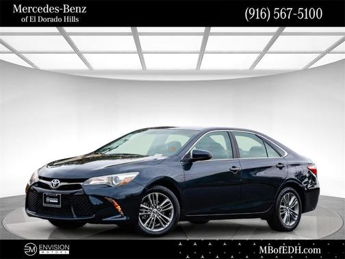2016 Toyota Camry SE