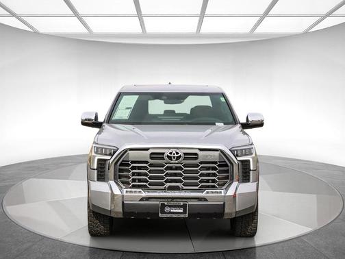 2025 Toyota Tundra Hybrid 1794 Edition