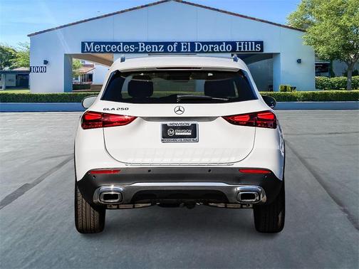 2025 Mercedes-Benz GLA 250 Base