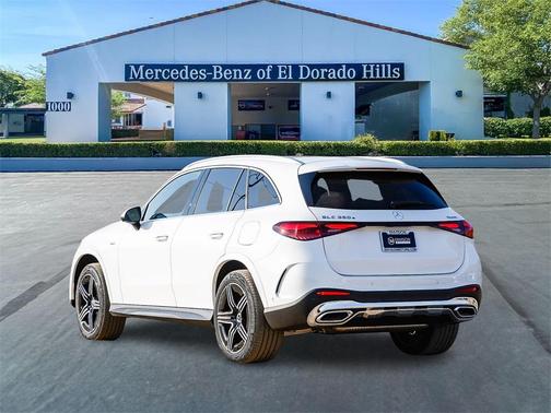 2025 Mercedes-Benz GLC 350e Base 4MATIC