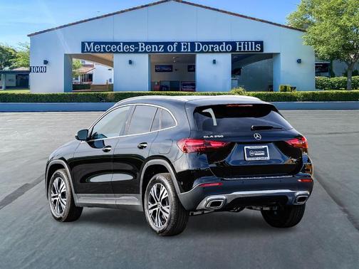 2025 Mercedes-Benz GLA 250 Base