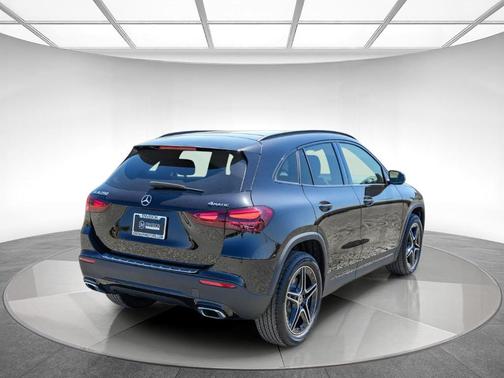 Black 2026 Mercedes-Benz GLA 250 Base 4MATIC