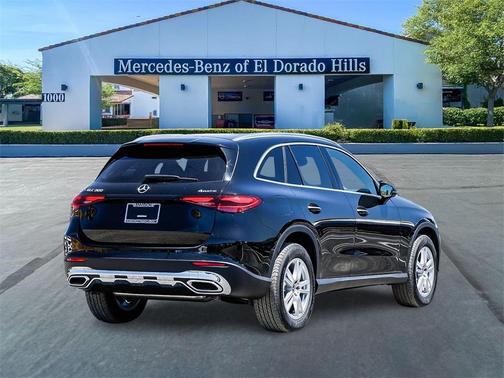2025 Mercedes-Benz GLC 300 Base 4MATIC
