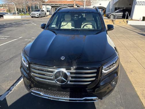 2026 Mercedes-Benz GLB 250 Base 4MATIC