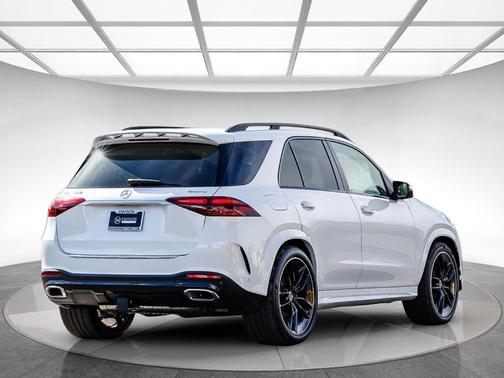Moon 2025 Mercedes-Benz GLE 580 AWD 4MATIC