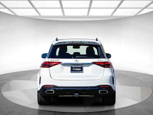 2026 Mercedes-Benz GLE 450 4MATIC