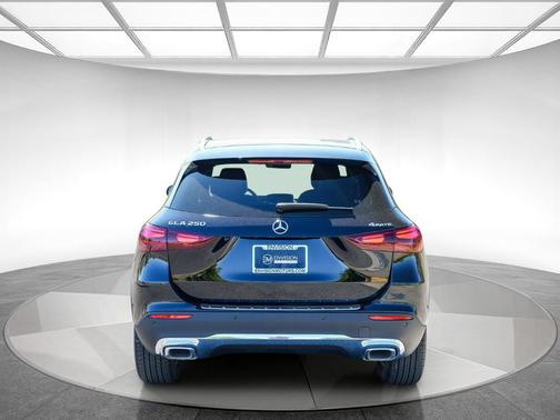 2025 Mercedes-Benz GLA 250 Base 4MATIC